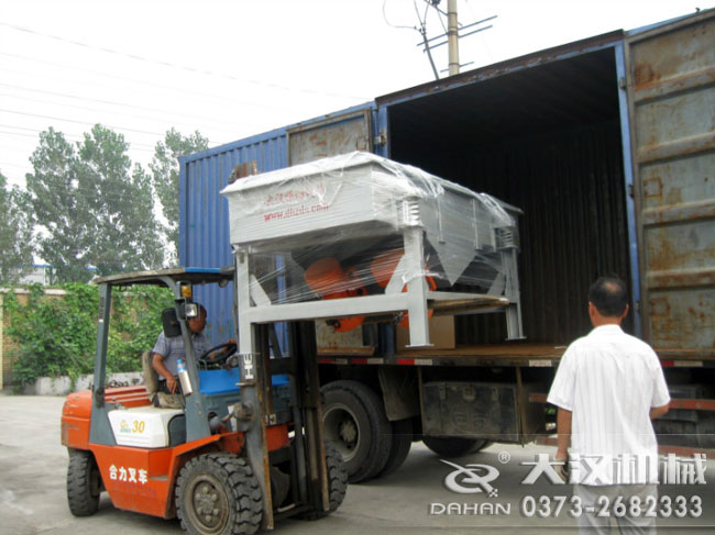 紅薯粉直線振動篩 紅薯粉直線振動篩